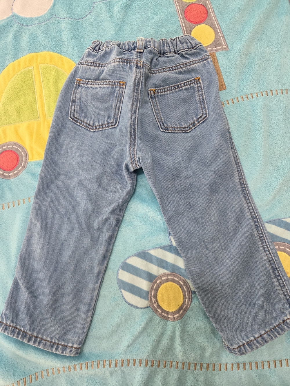 H&M Light Blue Denim Jeans with Dog Patches - Picture 2 of 7
